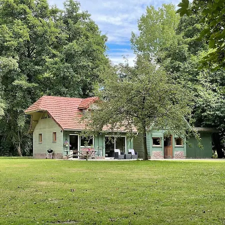Holiday home De L'yeres Canehan